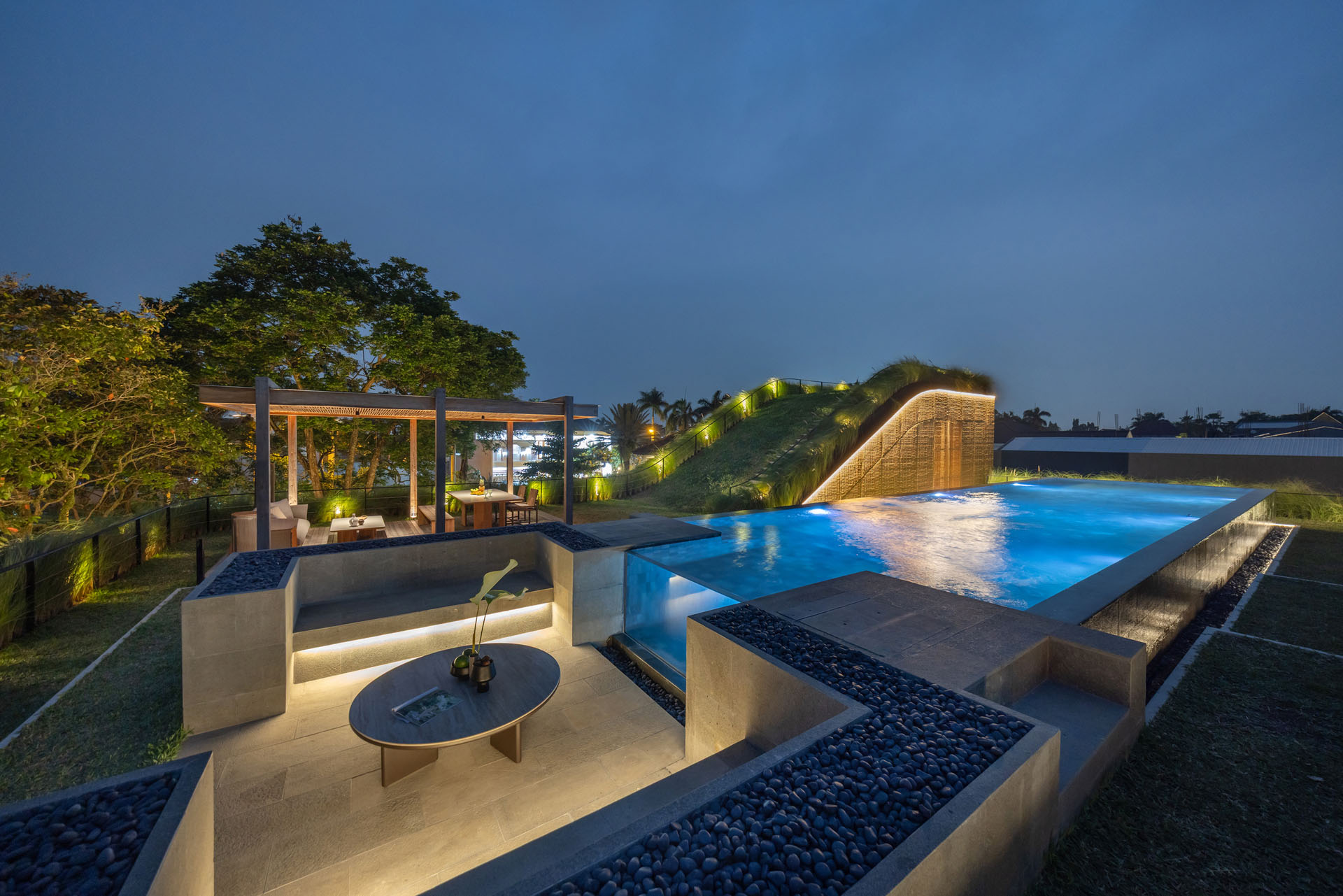 K-Thengono Architectural Outdoor Lounge & Pavilion